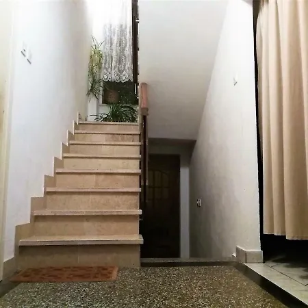 Fran Apartment *